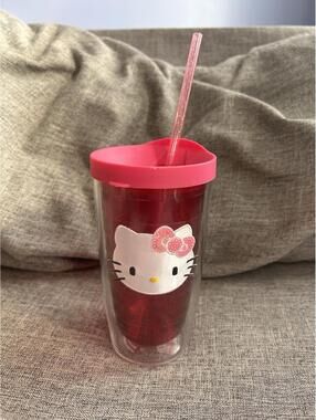 Tervis Hello Kitty 16 oz Double Wall Tumbler Pink Lid And Straw